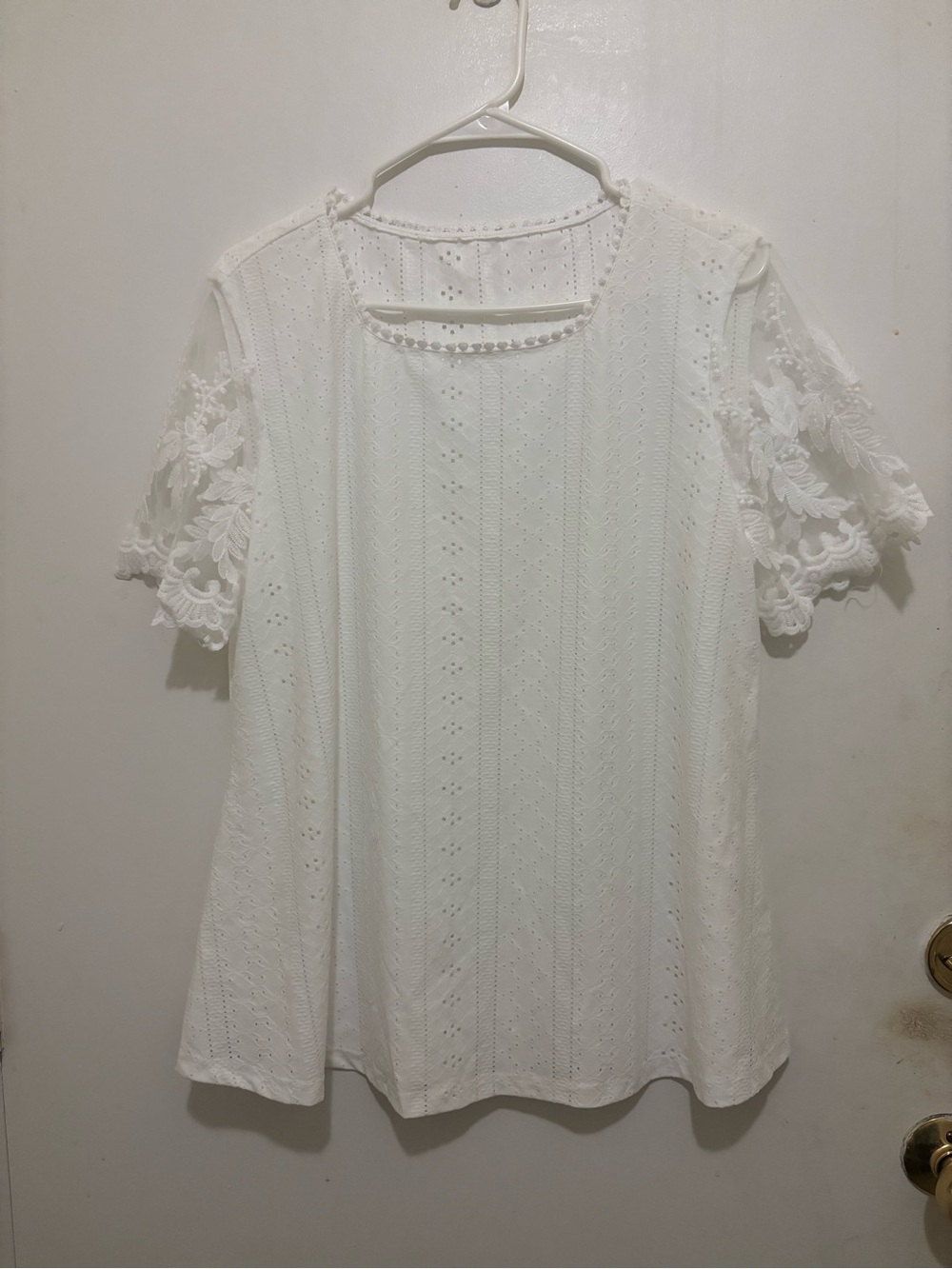 White Eyelet Lace Blouse | Embroidered Mesh Sleeves | XL | Boho Cottagecore